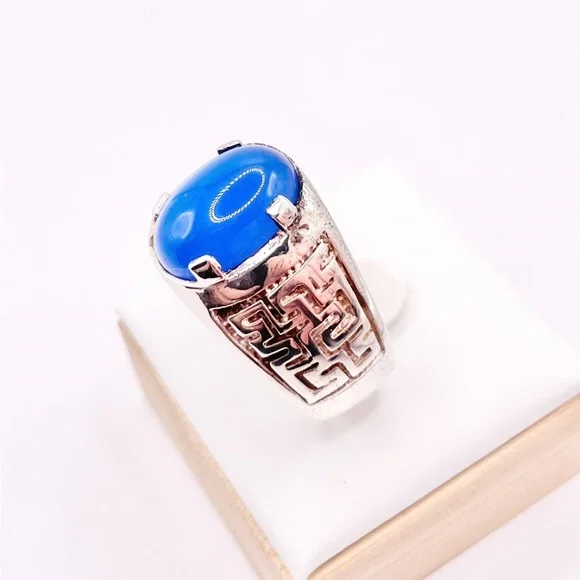 Size 10.5 Blue Chalcedony 925 Sterling Silver Ring - Picture 2 of 8